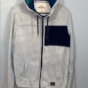 Hollister Men’s sweater